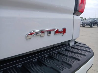 2024 GMC Sierra 1500 AT4
