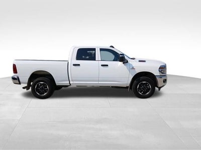 2025 RAM 2500 Tradesman Crew Cab 4x4 6'4" Box