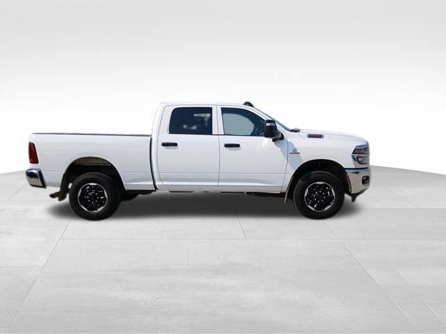2025 RAM 2500 Tradesman Crew Cab 4x4 6'4" Box