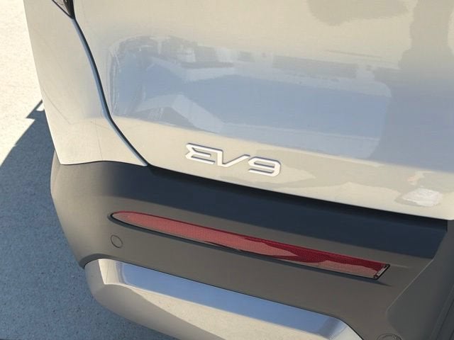2026 Kia EV9 Wind