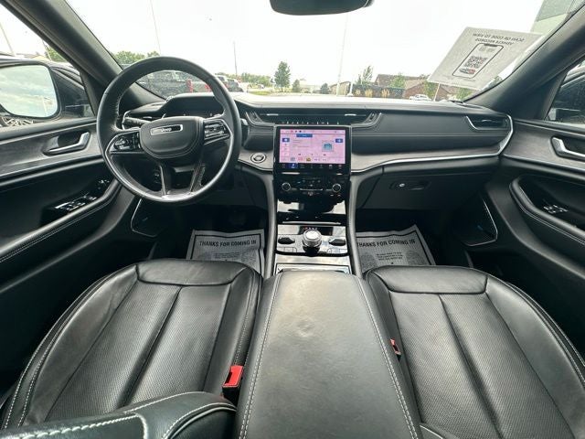 2022 Jeep Grand Cherokee Overland