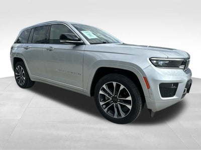 2022 Jeep Grand Cherokee Overland