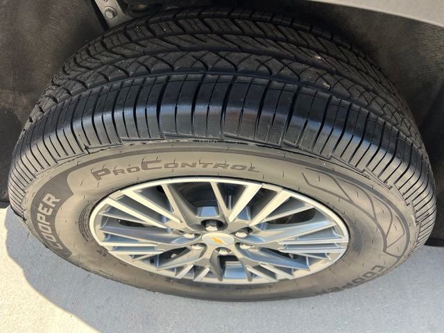 2024 Chevrolet Traverse LS w/1FL