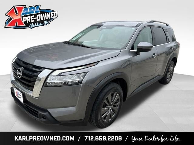 2022 Nissan Pathfinder SV